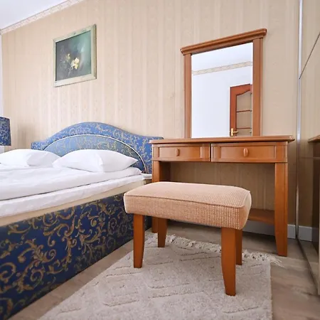 Apartman Victus Traditional Apartment With Balcony In Sopot By Noclegi Renters *