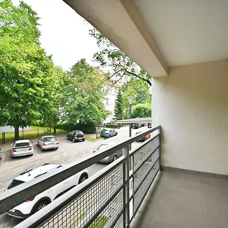 Victus Traditional Apartment With Balcony In Sopot By Noclegi Renters Sopot